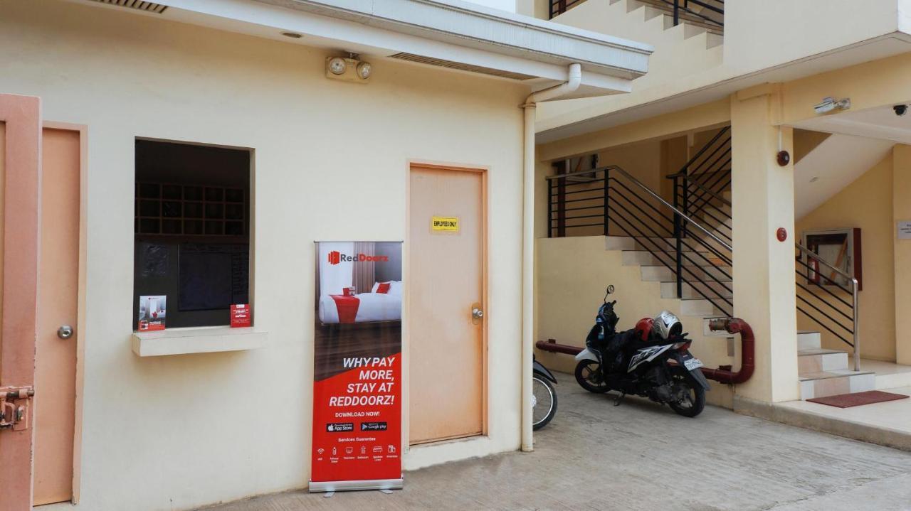 Reddoorz Plus Near Talisay Town Center Екстериор снимка