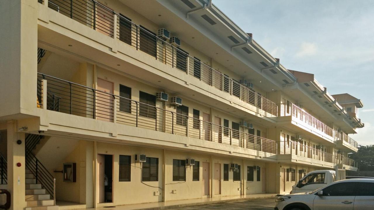 Reddoorz Plus Near Talisay Town Center Екстериор снимка