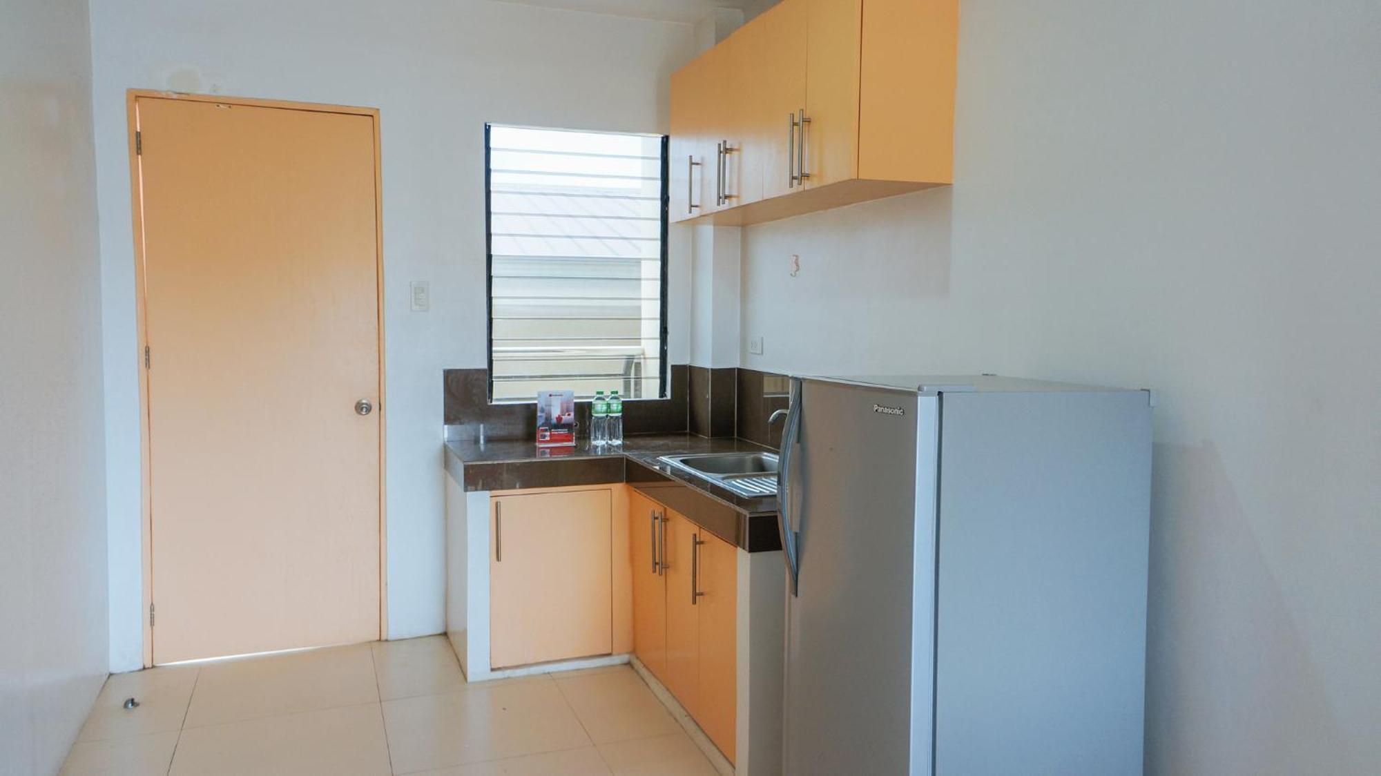Reddoorz Plus Near Talisay Town Center Екстериор снимка