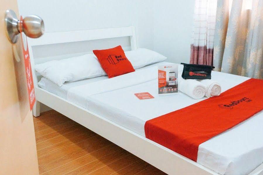 Reddoorz Plus Near Talisay Town Center Екстериор снимка